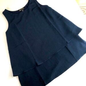 DG2 Diane Gilman mixed media top size Medium